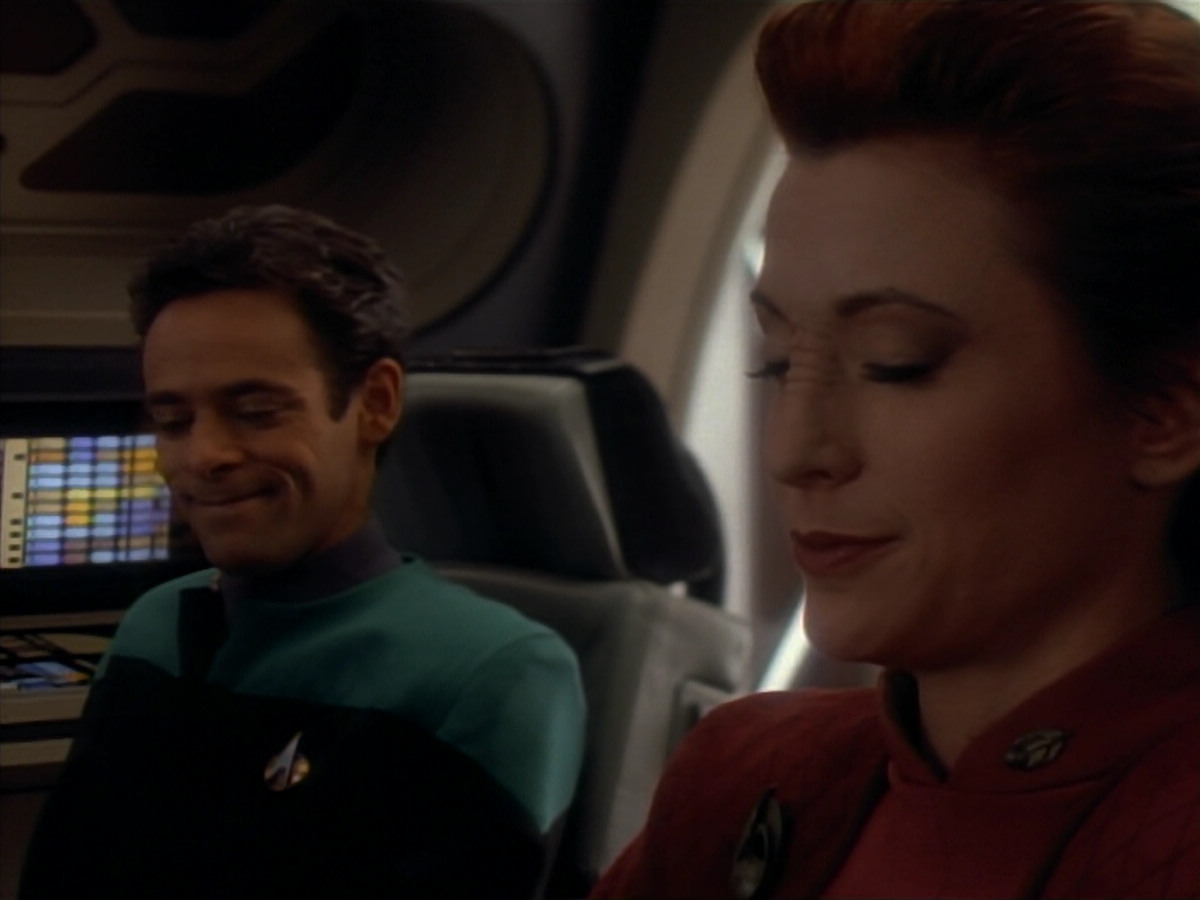 extant_StarTrekDS9_2x23-Crossover_00077.jpg