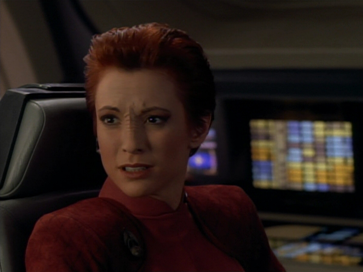 extant_StarTrekDS9_2x23-Crossover_00091.jpg