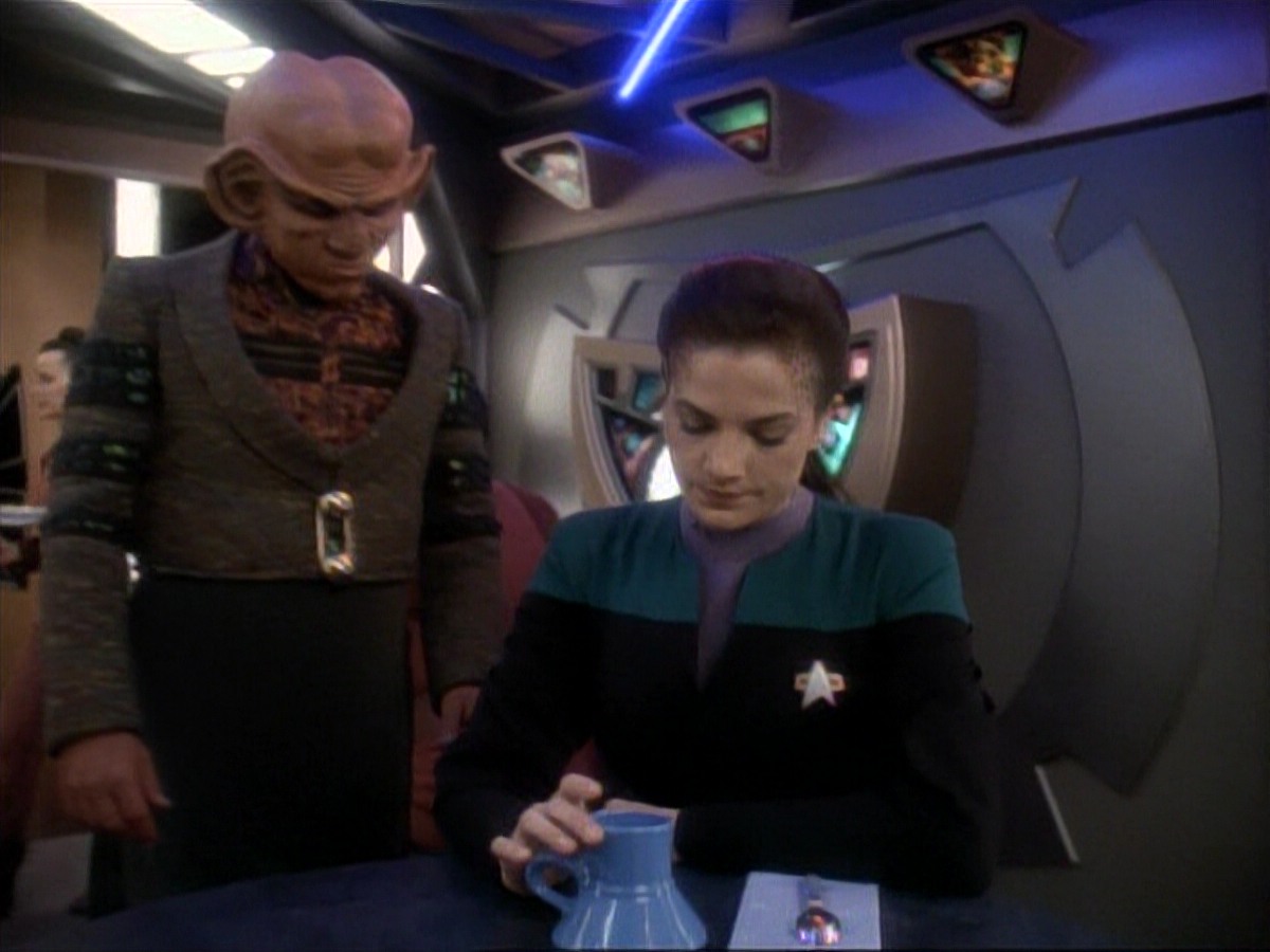 ariane179254_StarTrek_DS9_3x05-SecondSkin_0013.jpg