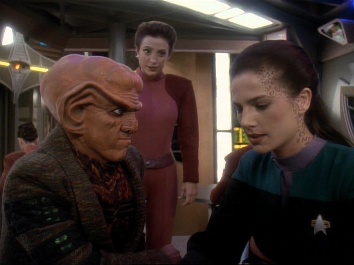 ariane179254_StarTrek_DS9_3x05-SecondSkin_0043.jpg
