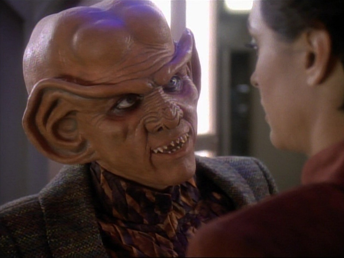ariane179254_StarTrek_DS9_3x05-SecondSkin_0059.jpg