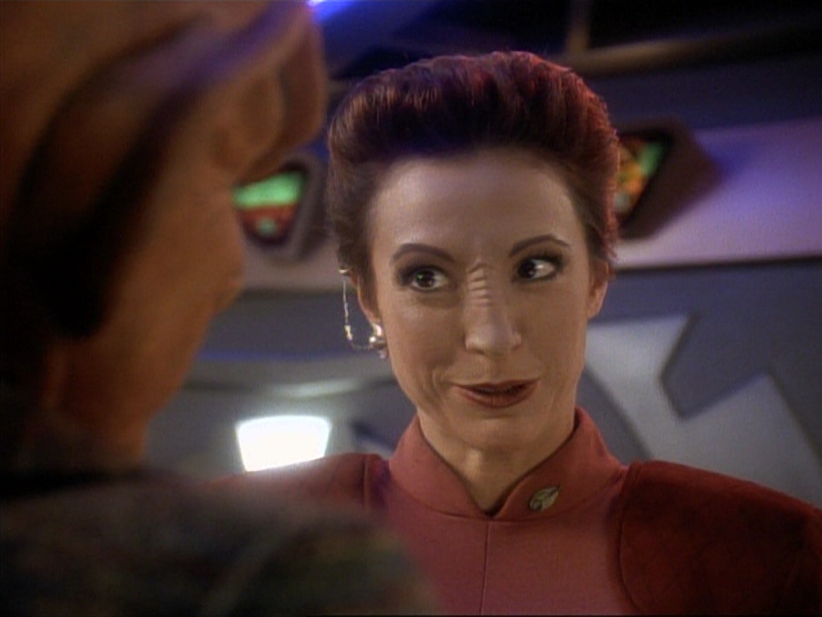ariane179254_StarTrek_DS9_3x05-SecondSkin_0063.jpg