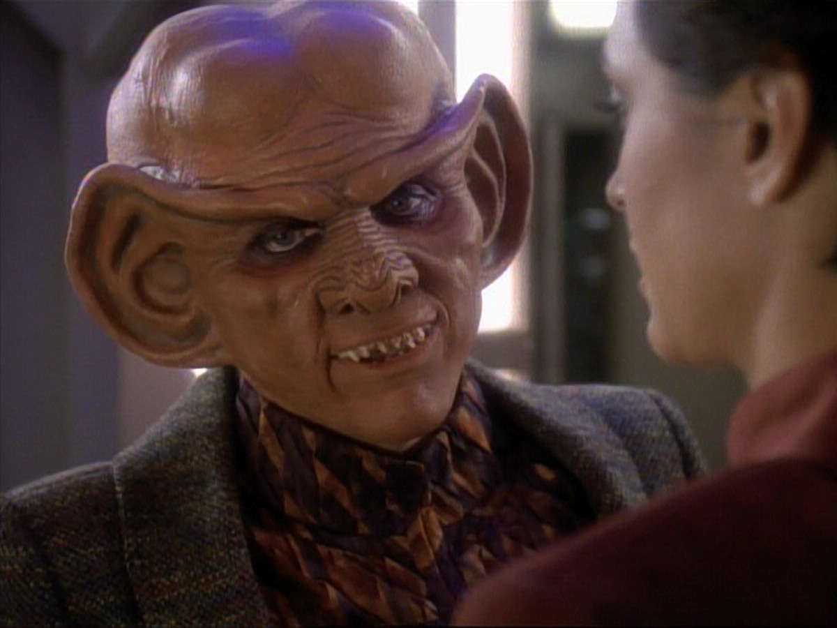 ariane179254_StarTrek_DS9_3x05-SecondSkin_0066.jpg