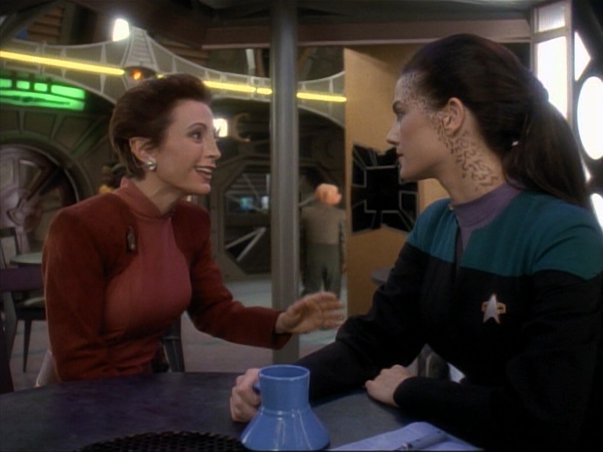 ariane179254_StarTrek_DS9_3x05-SecondSkin_0077.jpg