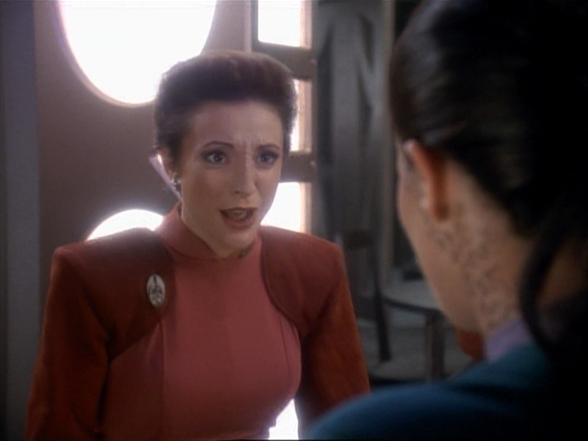 ariane179254_StarTrek_DS9_3x05-SecondSkin_0080.jpg