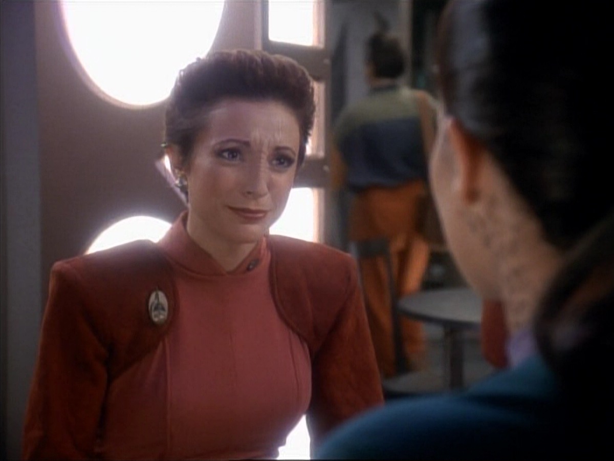 ariane179254_StarTrek_DS9_3x05-SecondSkin_0082.jpg