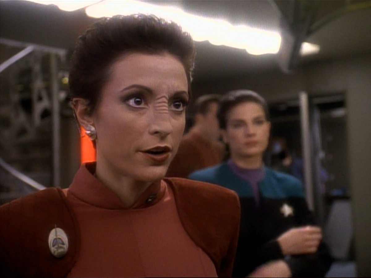 ariane179254_StarTrek_DS9_3x05-SecondSkin_0122.jpg