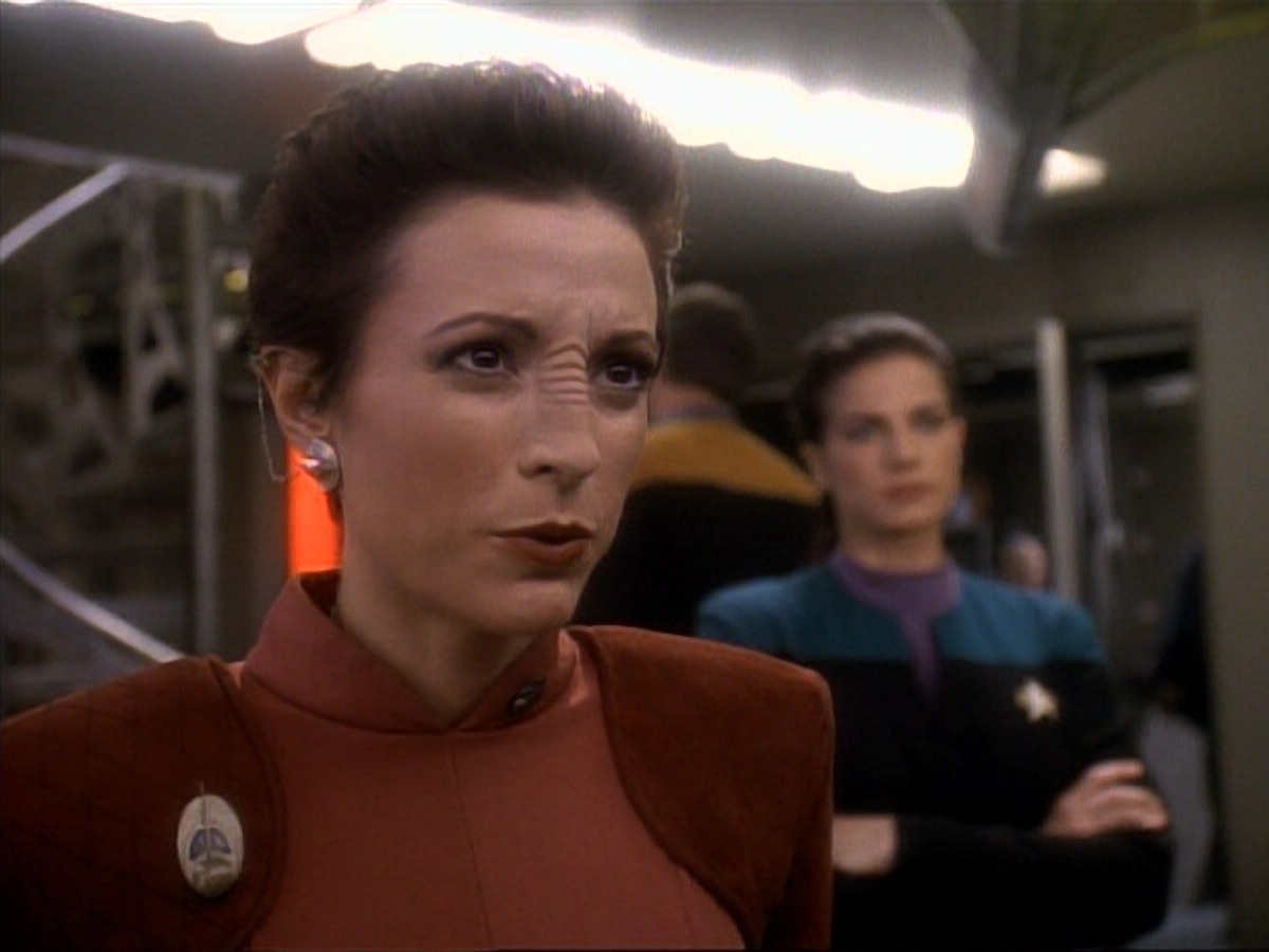 ariane179254_StarTrek_DS9_3x05-SecondSkin_0142.jpg