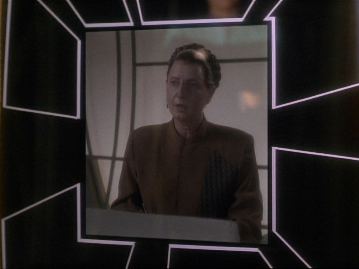 ariane179254_StarTrek_DS9_3x05-SecondSkin_0145.jpg