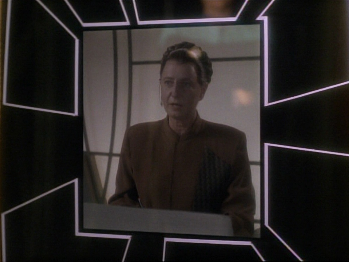 ariane179254_StarTrek_DS9_3x05-SecondSkin_0165.jpg