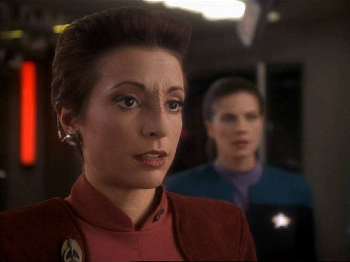 ariane179254_StarTrek_DS9_3x05-SecondSkin_0184.jpg