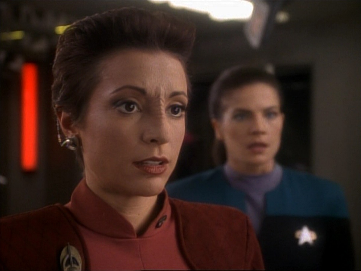 ariane179254_StarTrek_DS9_3x05-SecondSkin_0186.jpg