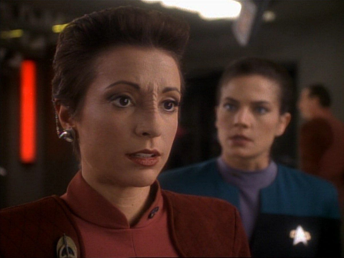 ariane179254_StarTrek_DS9_3x05-SecondSkin_0188.jpg