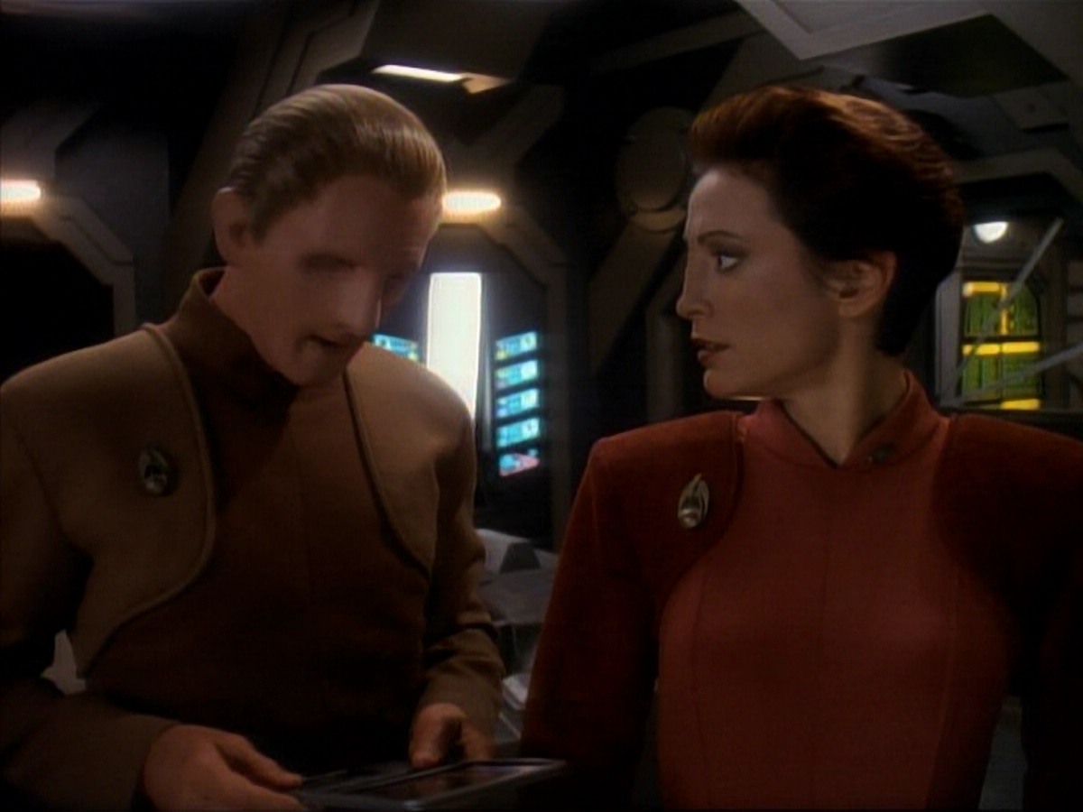 ariane179254_StarTrek_DS9_3x05-SecondSkin_0433.jpg