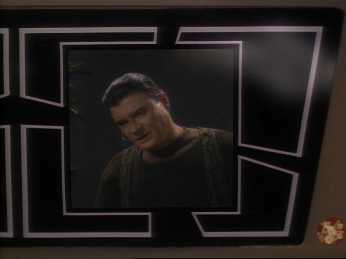 ariane179254_StarTrek_DS9_3x05-SecondSkin_0497.jpg