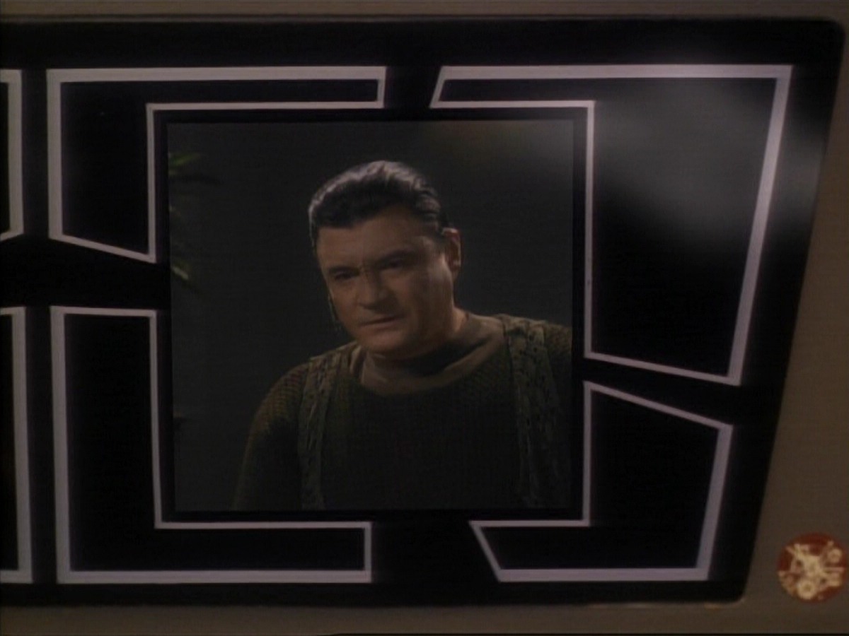 ariane179254_StarTrek_DS9_3x05-SecondSkin_0506.jpg