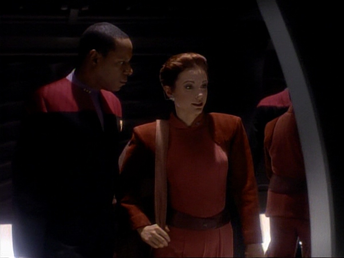 ariane179254_StarTrek_DS9_3x05-SecondSkin_0526.jpg
