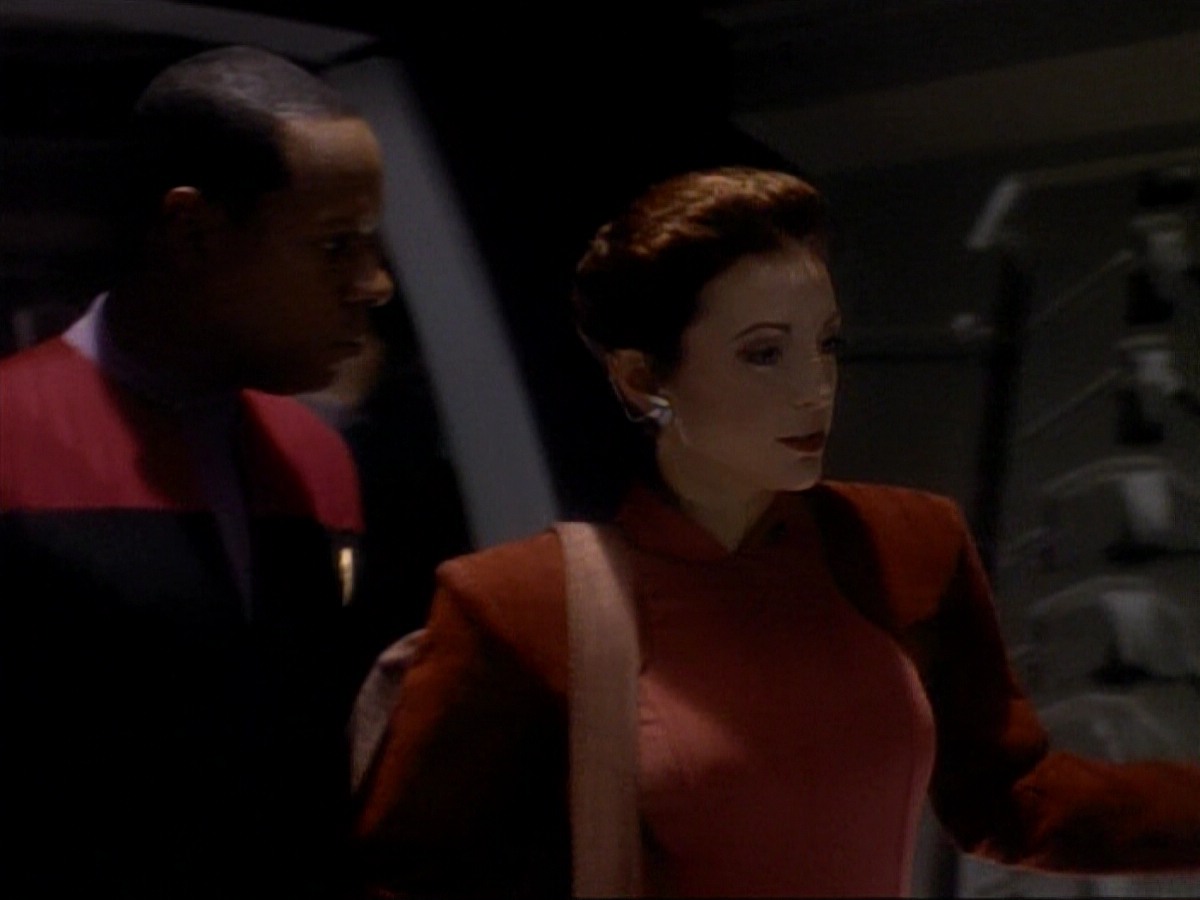 ariane179254_StarTrek_DS9_3x05-SecondSkin_0528.jpg
