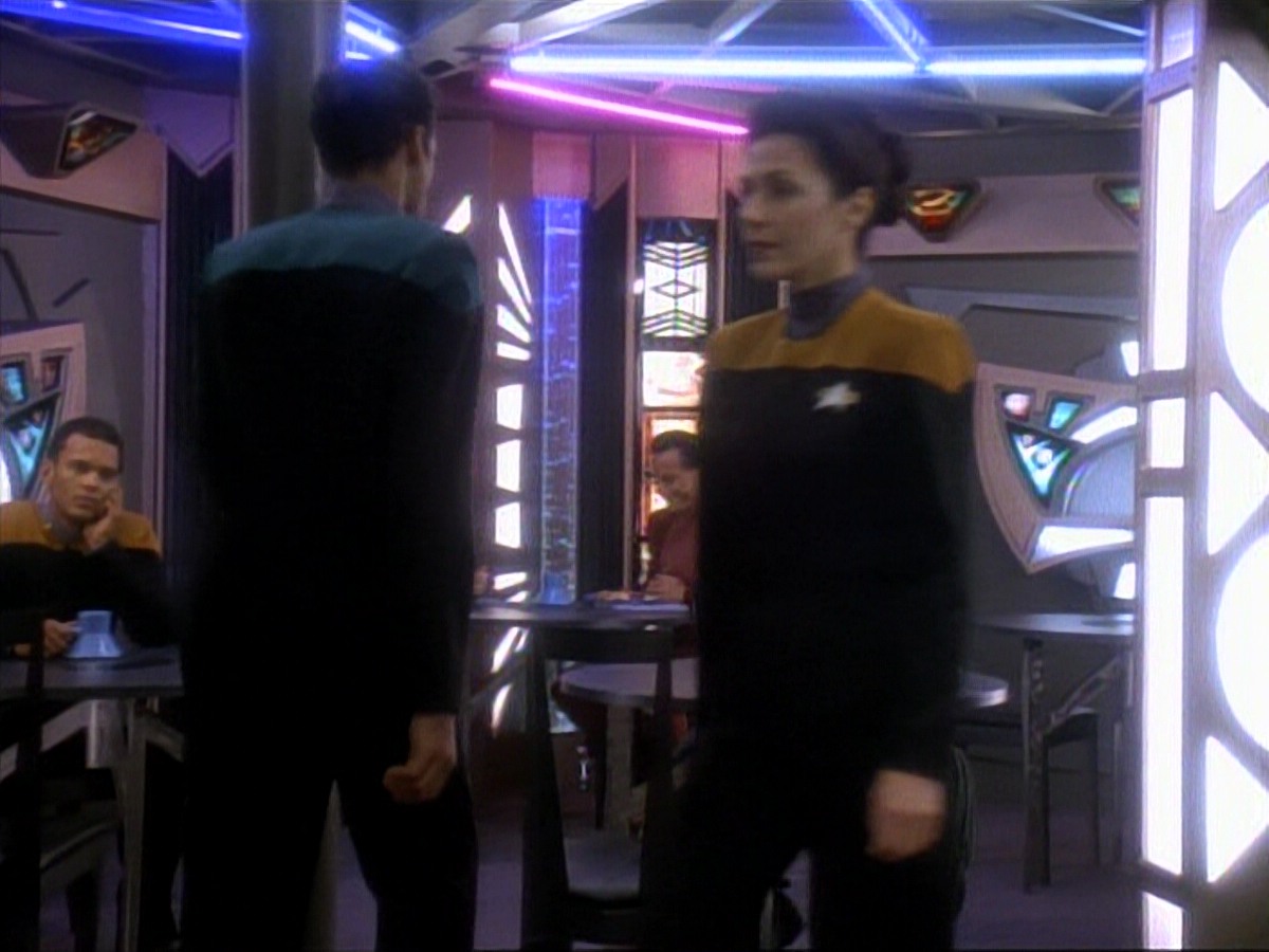ariane179254_StarTrek_DS9_3x05-SecondSkin_0589.jpg