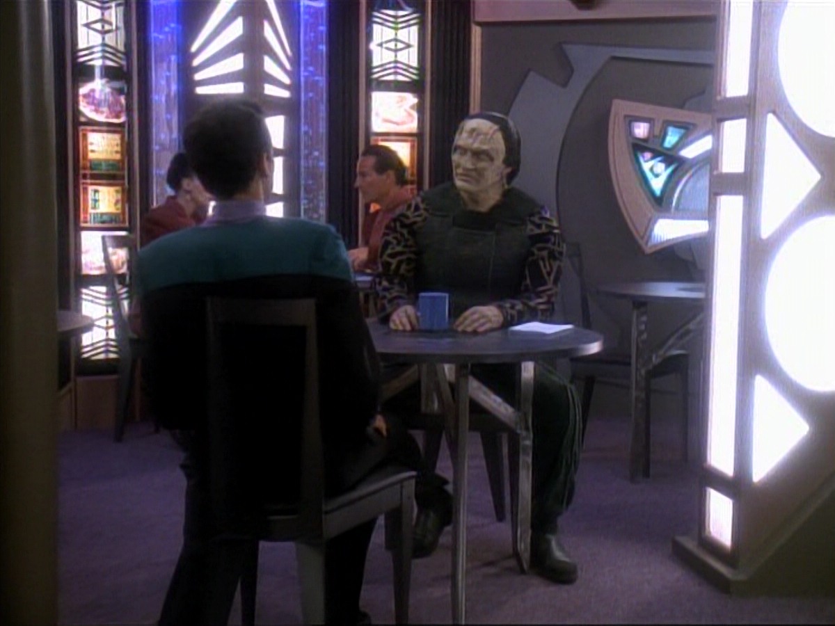 ariane179254_StarTrek_DS9_3x05-SecondSkin_0595.jpg