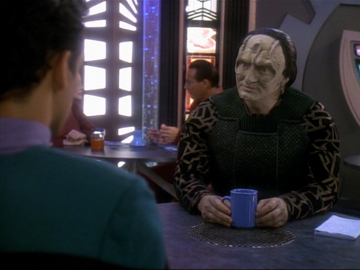 ariane179254_StarTrek_DS9_3x05-SecondSkin_0621.jpg