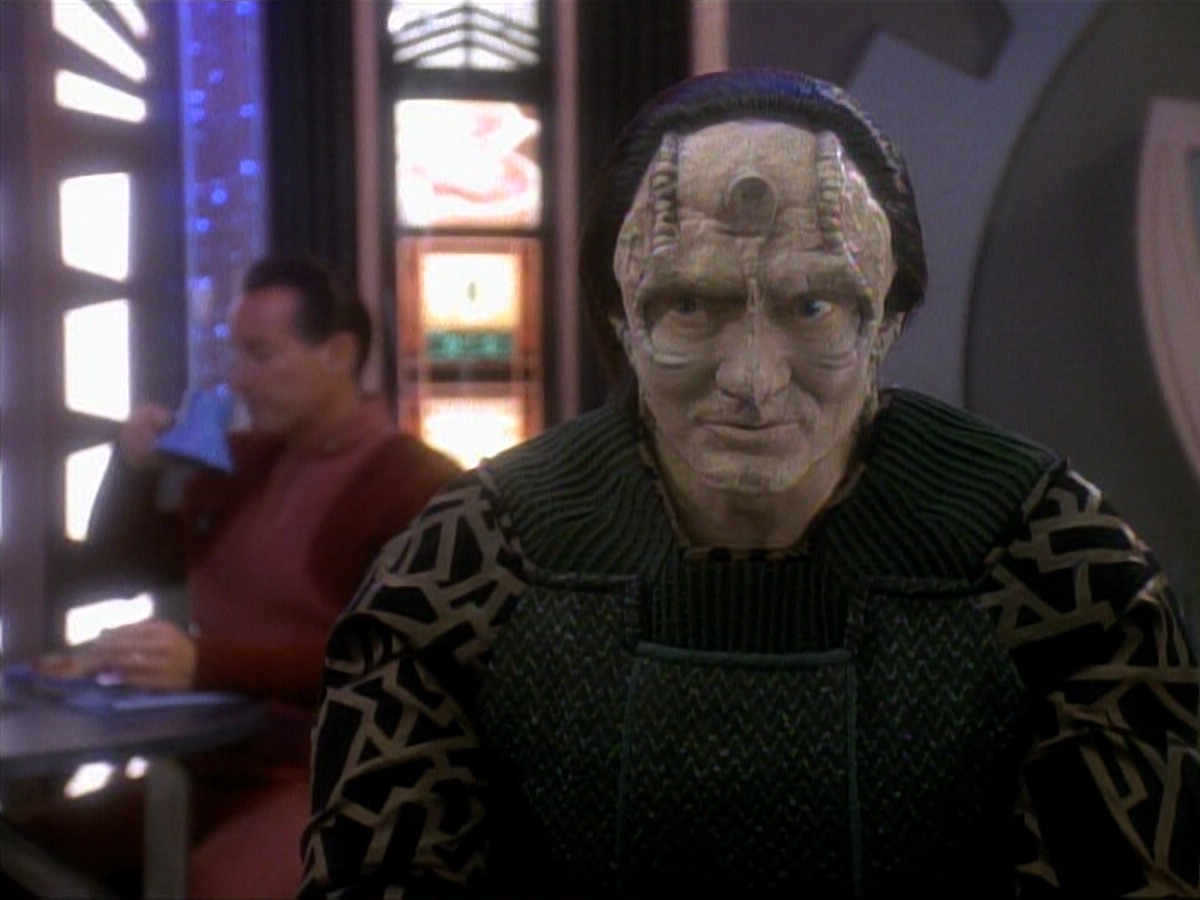 ariane179254_StarTrek_DS9_3x05-SecondSkin_0663.jpg