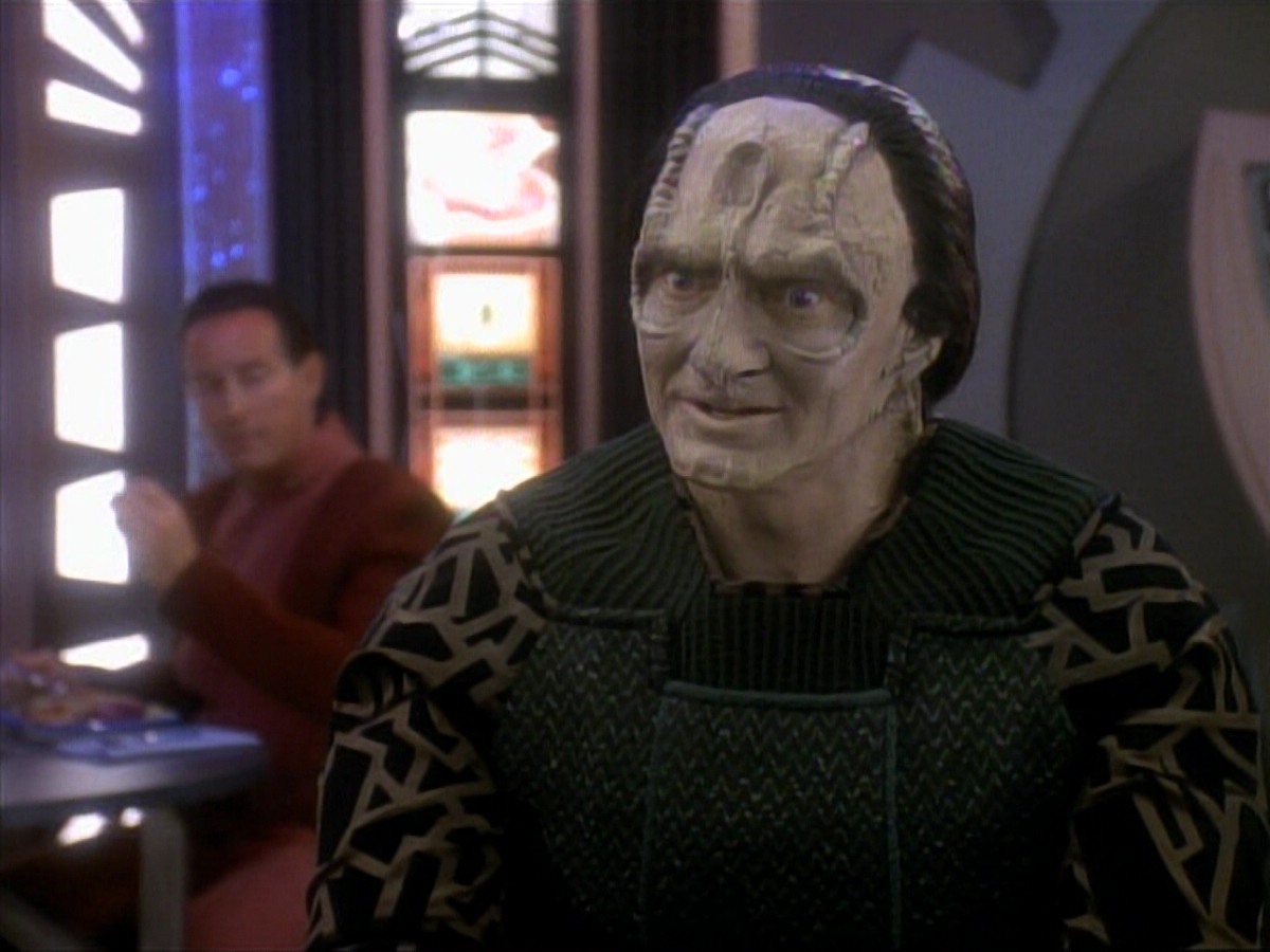 ariane179254_StarTrek_DS9_3x05-SecondSkin_0682.jpg