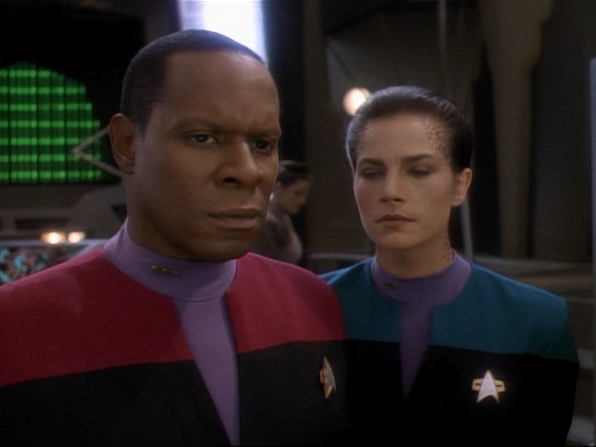 ariane179254_StarTrek_DS9_3x05-SecondSkin_0743.jpg