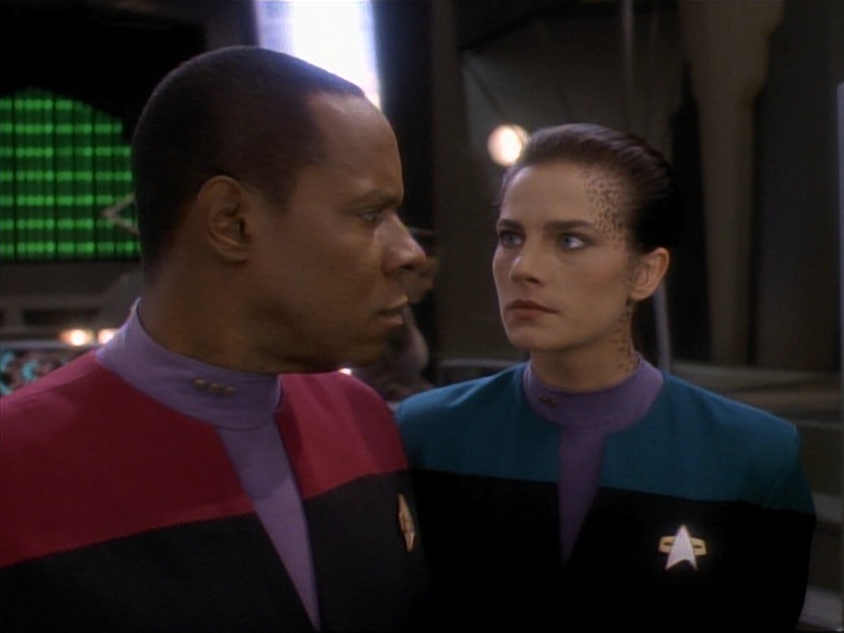 ariane179254_StarTrek_DS9_3x05-SecondSkin_0744.jpg
