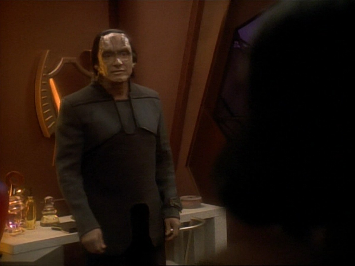 ariane179254_StarTrek_DS9_3x05-SecondSkin_0856.jpg