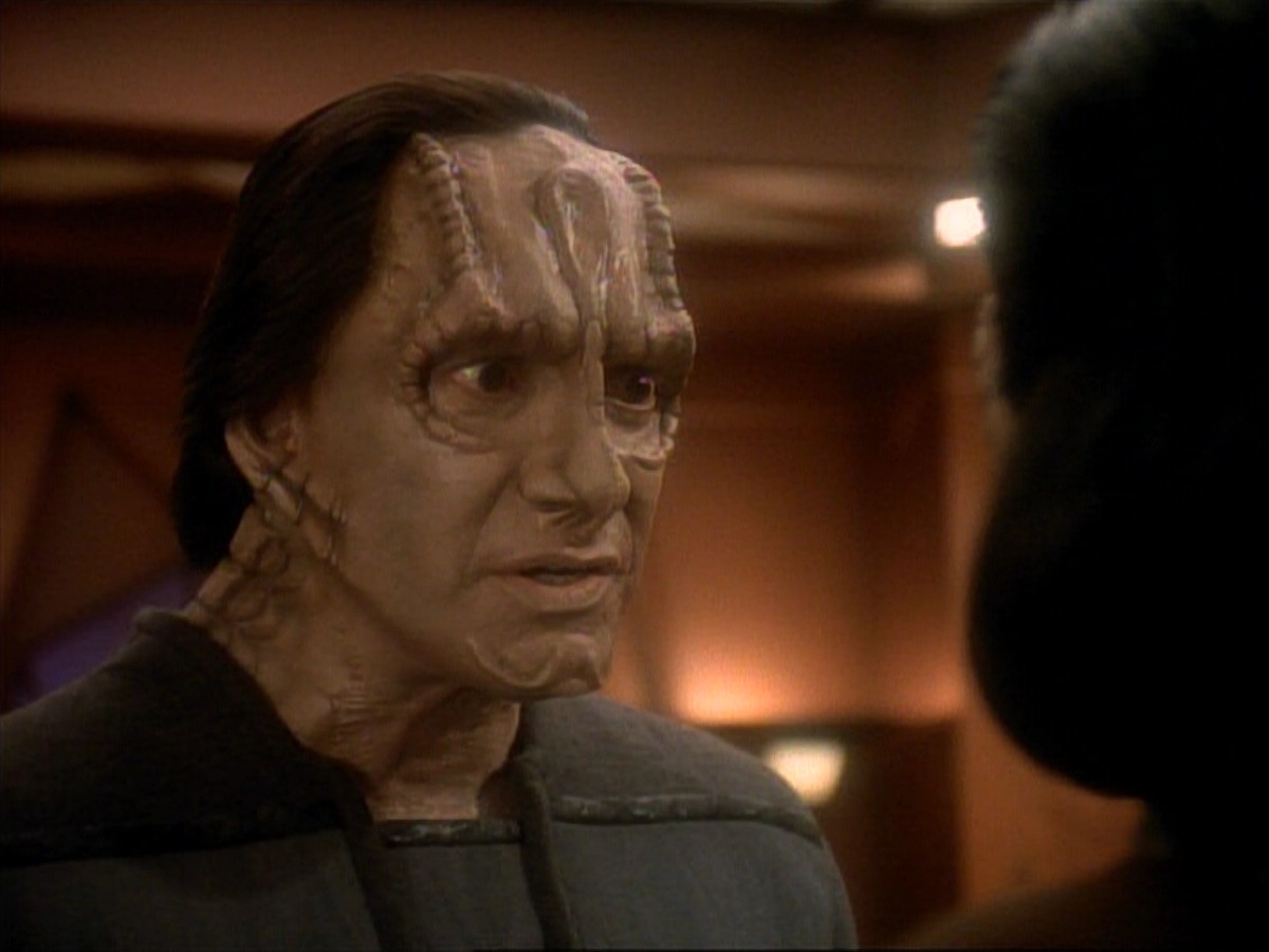ariane179254_StarTrek_DS9_3x05-SecondSkin_0945.jpg