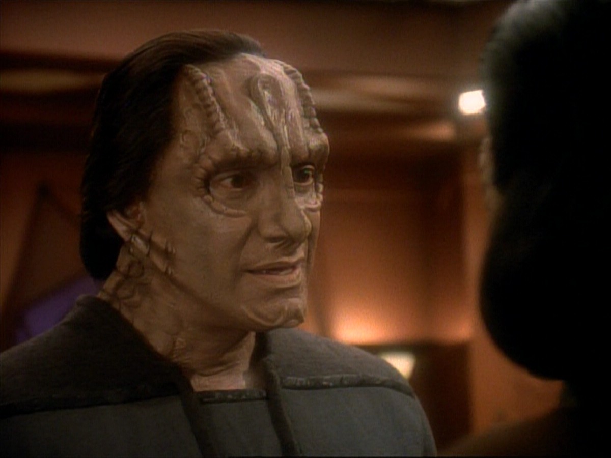 ariane179254_StarTrek_DS9_3x05-SecondSkin_0949.jpg