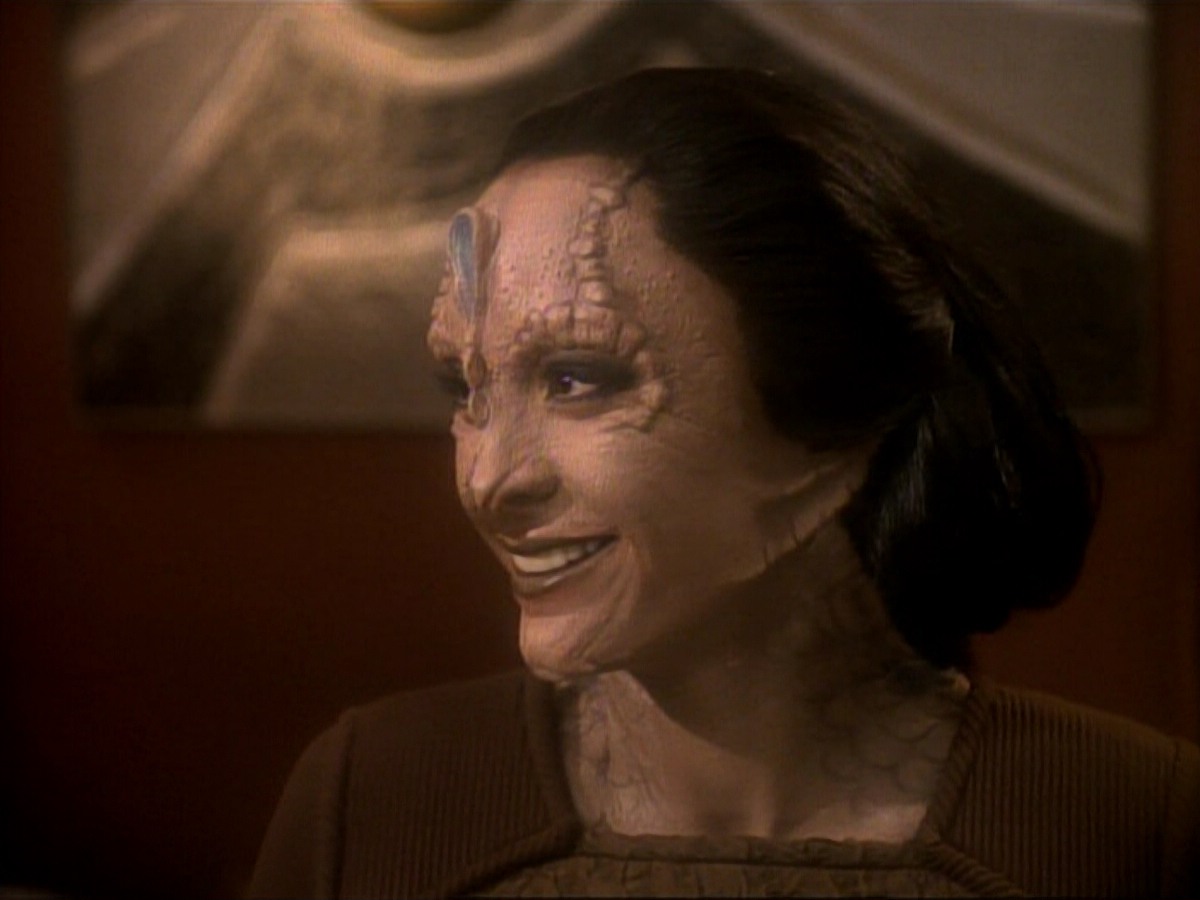 ariane179254_StarTrek_DS9_3x05-SecondSkin_1020.jpg