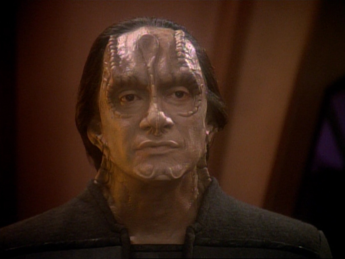 ariane179254_StarTrek_DS9_3x05-SecondSkin_1025.jpg