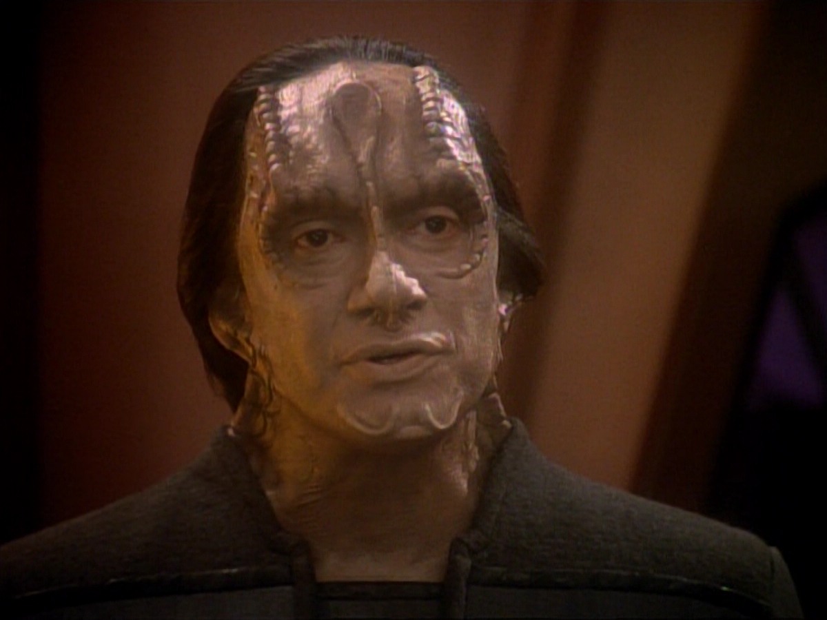 ariane179254_StarTrek_DS9_3x05-SecondSkin_1026.jpg