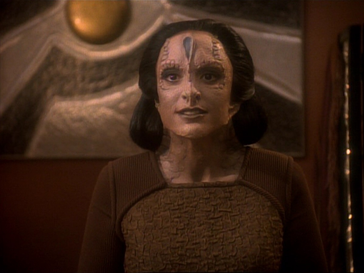 ariane179254_StarTrek_DS9_3x05-SecondSkin_1040.jpg