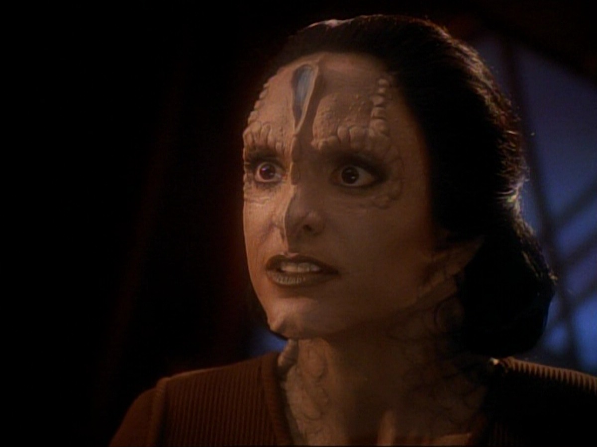 ariane179254_StarTrek_DS9_3x05-SecondSkin_3309.jpg