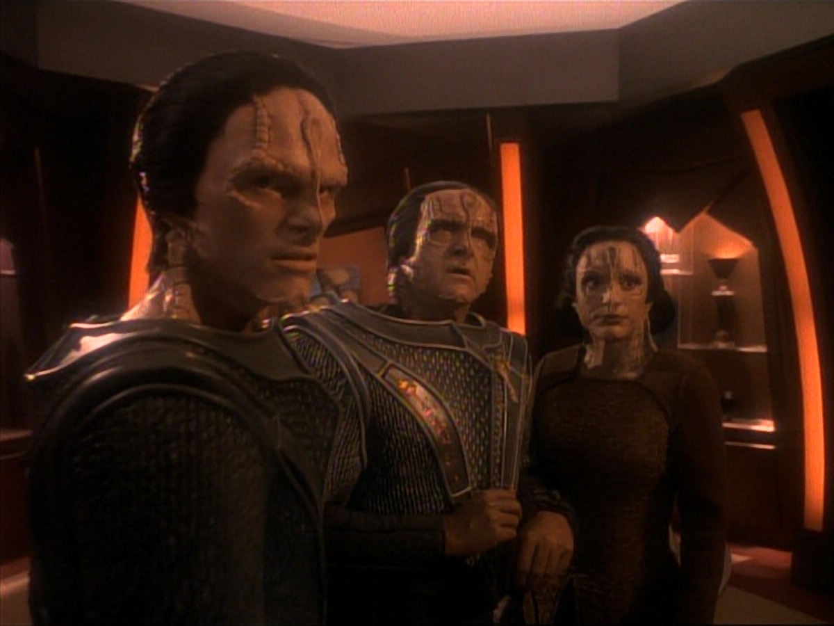 ariane179254_StarTrek_DS9_3x05-SecondSkin_3368.jpg