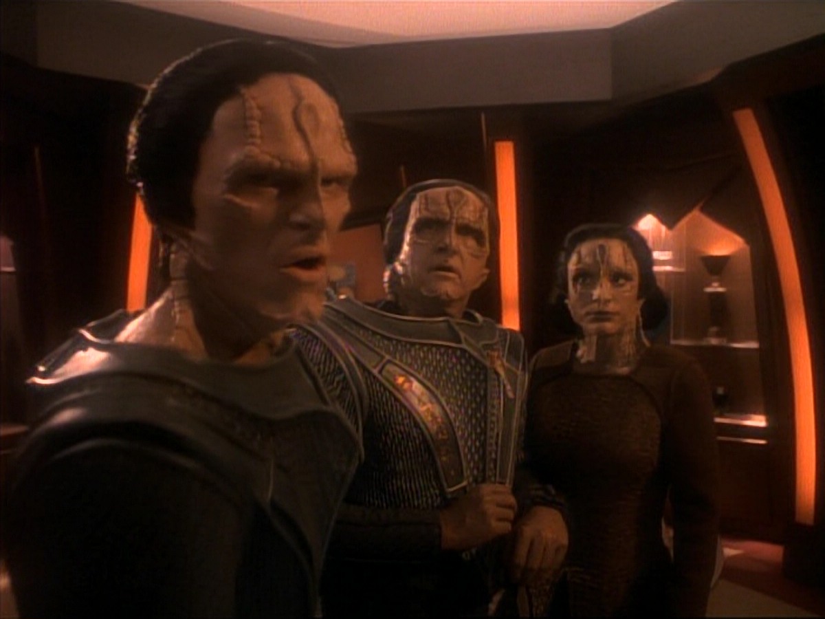 ariane179254_StarTrek_DS9_3x05-SecondSkin_3369.jpg