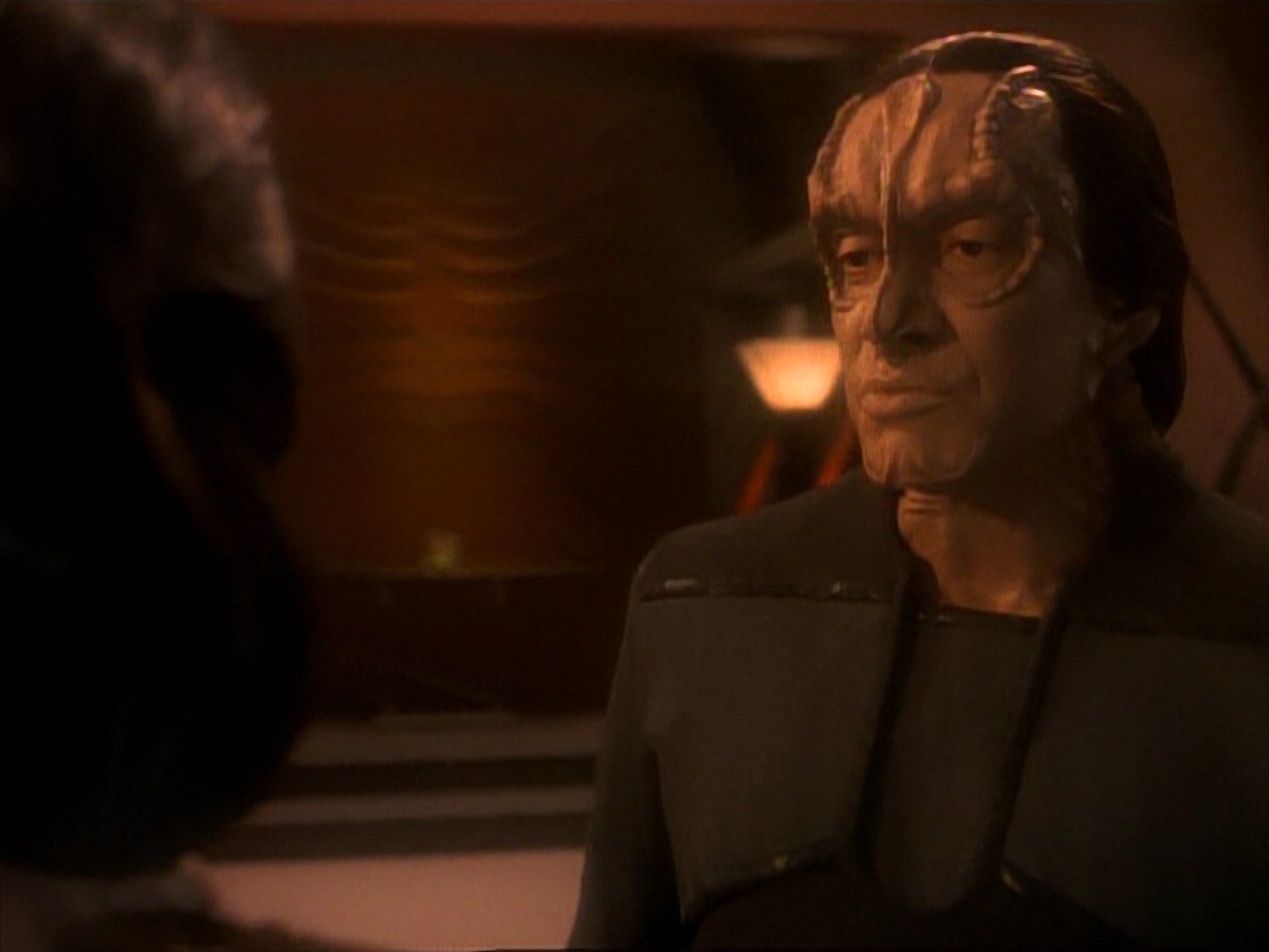 ariane179254_StarTrek_DS9_3x05-SecondSkin_3450.jpg