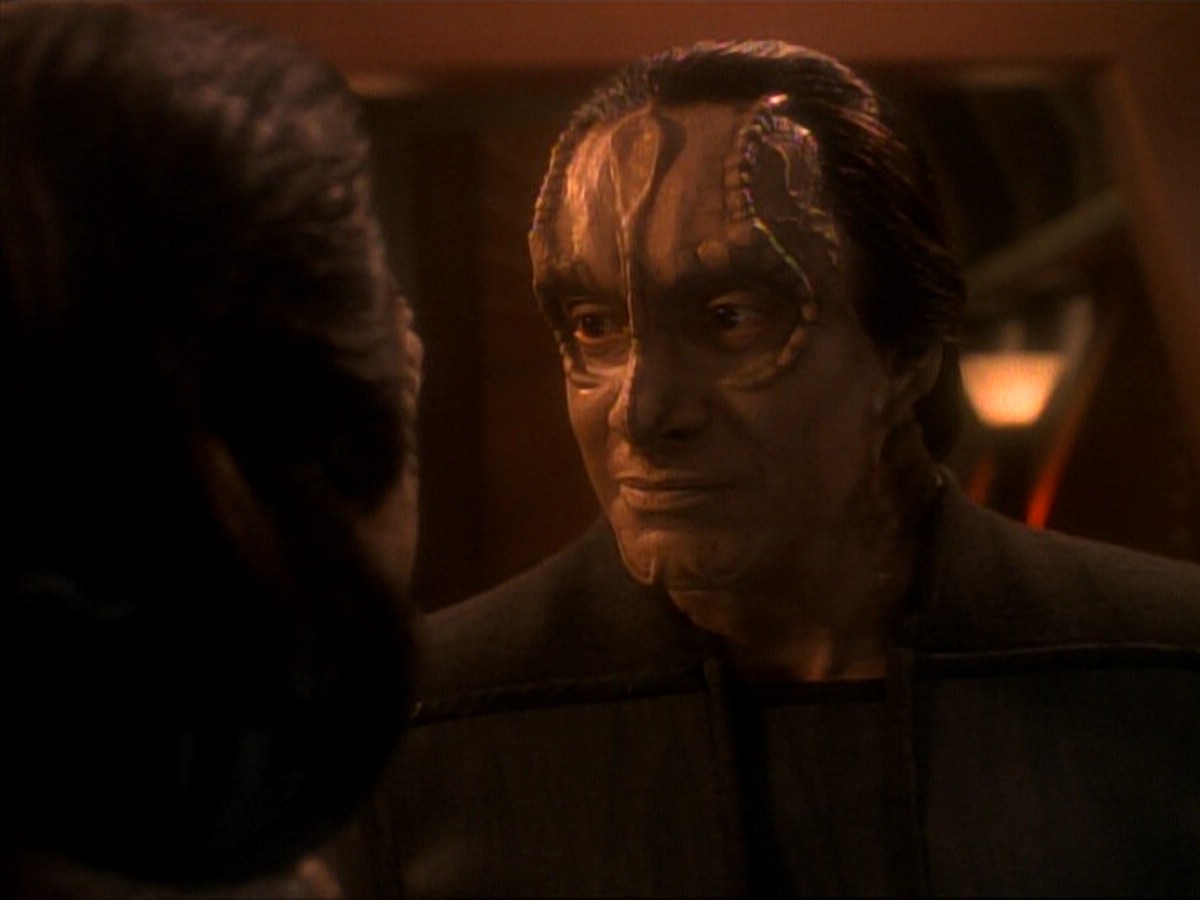 ariane179254_StarTrek_DS9_3x05-SecondSkin_3453.jpg