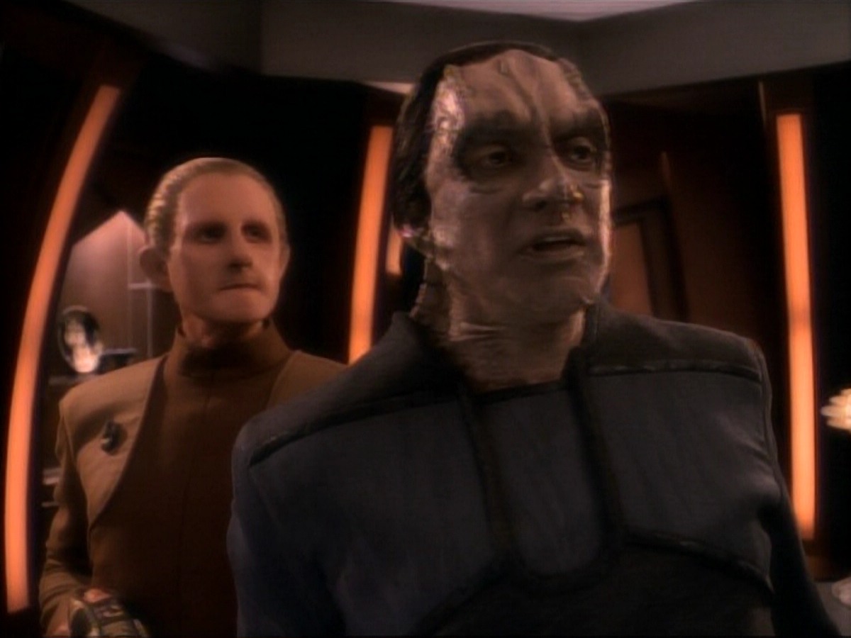 ariane179254_StarTrek_DS9_3x05-SecondSkin_3486.jpg