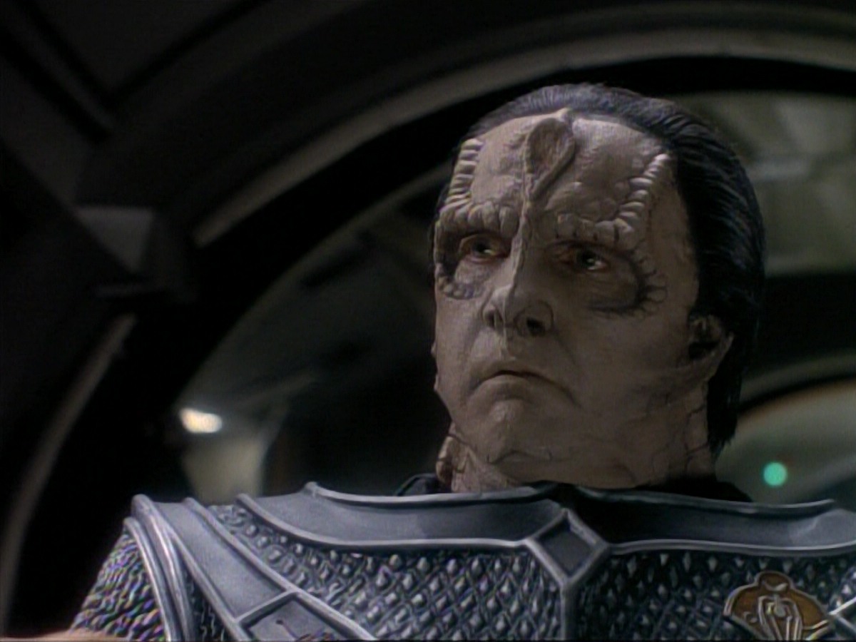 ariane179254_StarTrek_DS9_3x05-SecondSkin_3837.jpg