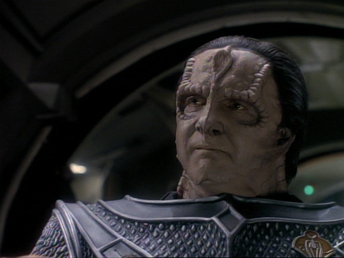 ariane179254_StarTrek_DS9_3x05-SecondSkin_3839.jpg