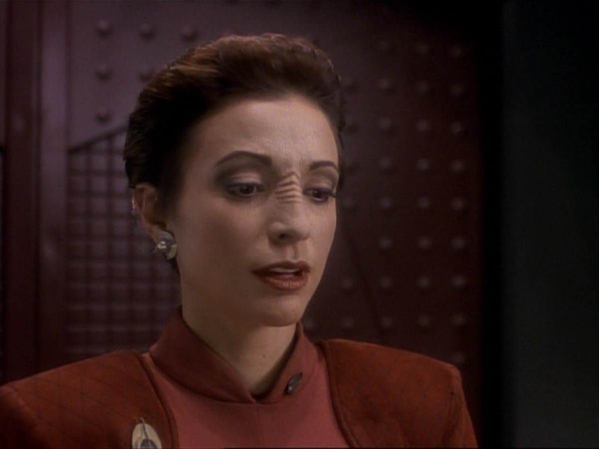 ariane179254_StarTrek_DS9_3x05-SecondSkin_3861.jpg