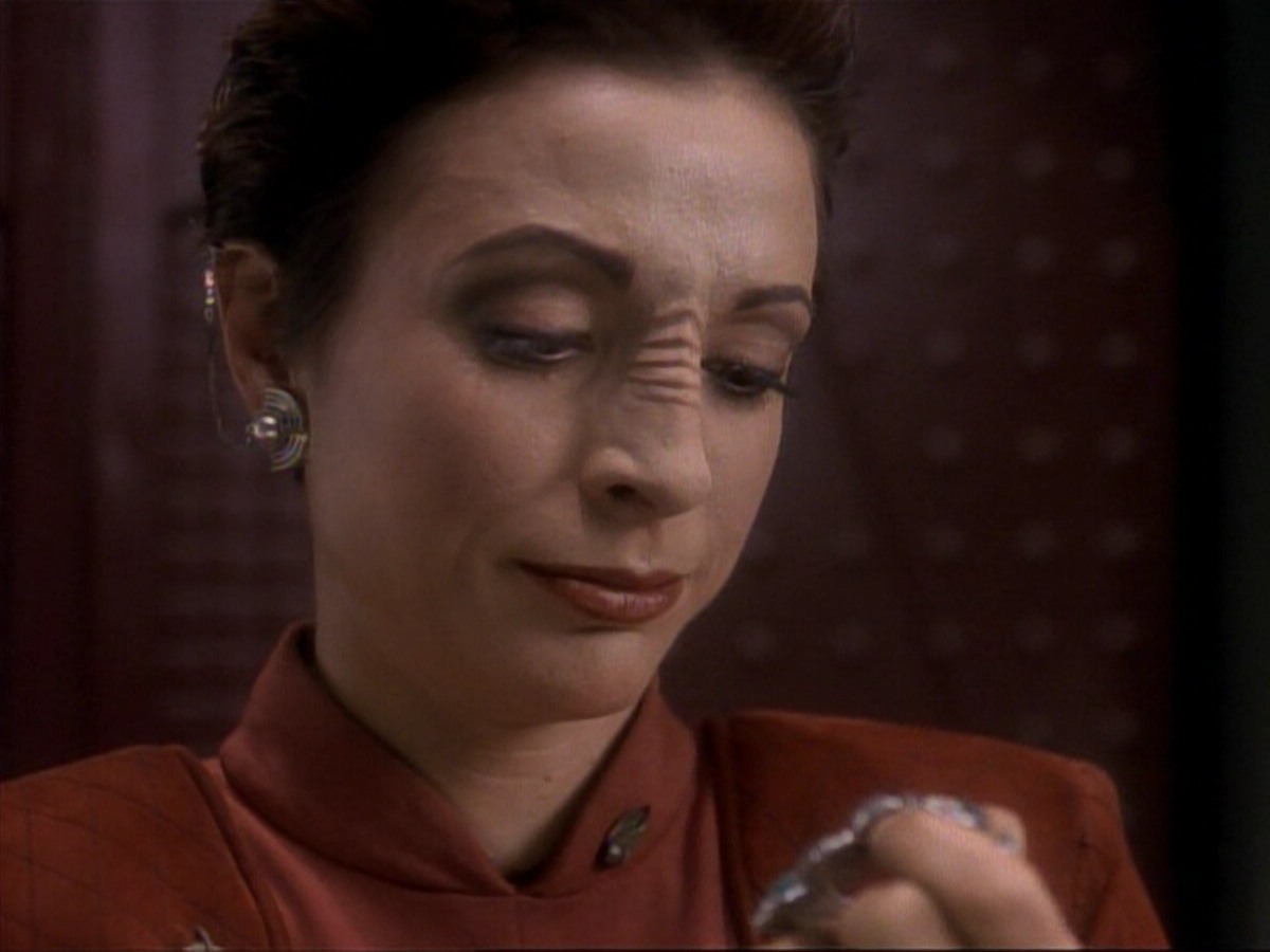 ariane179254_StarTrek_DS9_3x05-SecondSkin_3875.jpg