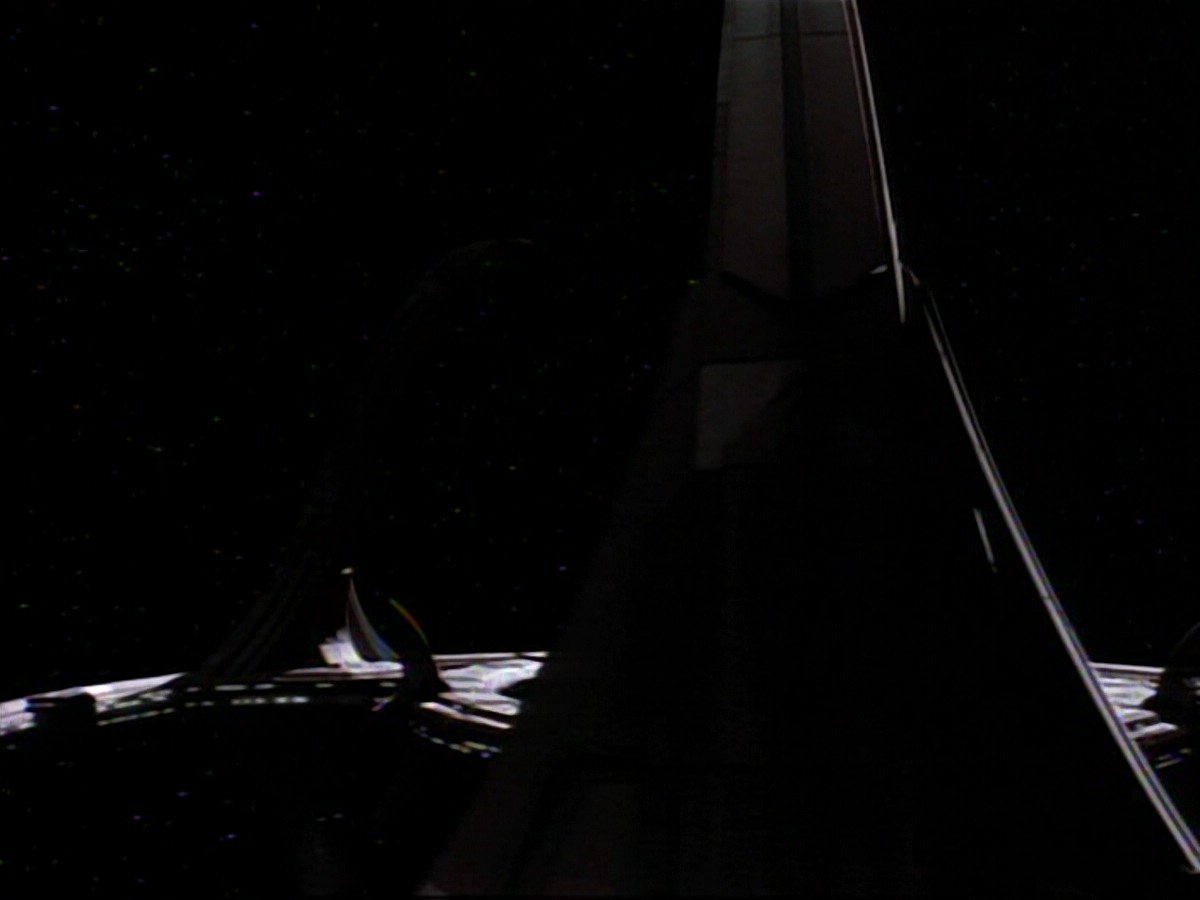 ariane179254_StarTrek_DS9_3x05-SecondSkin_3881.jpg