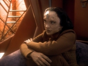 ariane179254_StarTrek_DS9_3x05-SecondSkin_1365.jpg