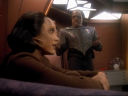 ariane179254_StarTrek_DS9_3x05-SecondSkin_1386.jpg