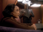 ariane179254_StarTrek_DS9_3x05-SecondSkin_1388.jpg
